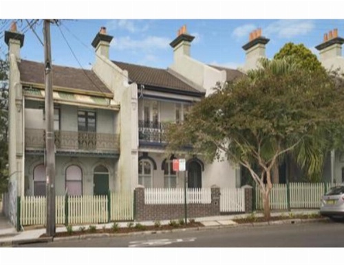 Elegant Renovated Terrace Close To City image 30